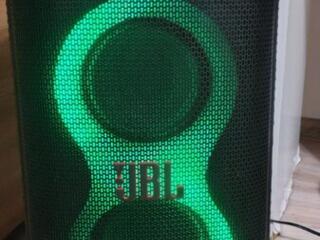 Продам JBL