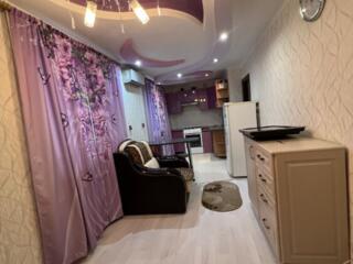 Двухкомнатная квартира с ремонтом!