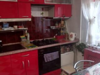 Сдам двухкомнатную квартиру район Малиновского рынка