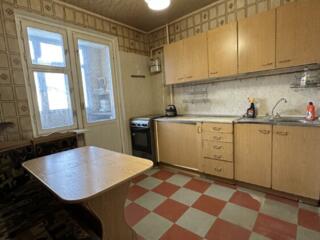 Центр Карла Маркса 3х комнатная квартира 143 серии Торг!