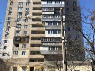 32052. Продам 1-комнатную квартиру в кирпичном ...