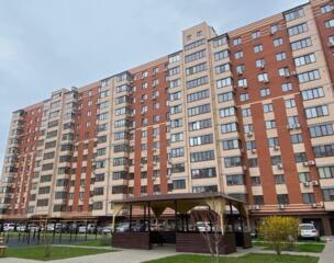 Продам 2-комнатную квартиру в ЖК Днепровская Брама 1