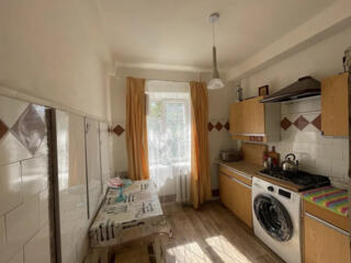 Продам 1-комнтную квартиру, Черёмушки, 2/5 эт., Гайдара / Вишневского