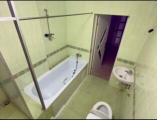 Apartament centru Ciorescu