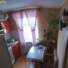 Продам 2-к на Ак. Глушко/ Киевский рынок