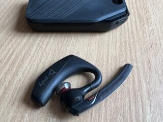 Poly Voyager 5200 Wireless Headset & Charging Case (Plantronics)