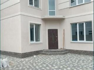 12250 Продам 2-х этажный дом с ремонтом и ...