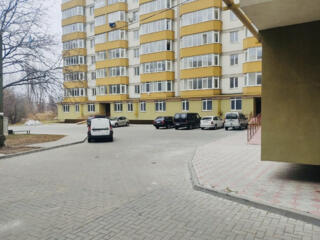 Vă prezentăm Spatiu Comercial spre vânzare amplasat în sect. Botanica!