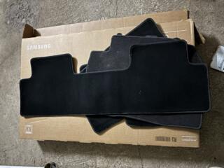 Коврики в салон Tesla