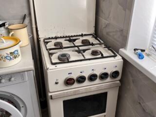 Продам ГАЗОВУЮ плиту