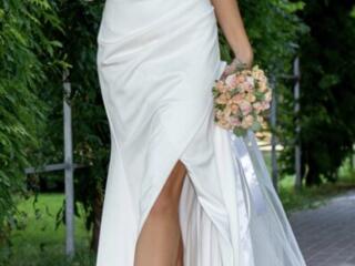 Продаю роскошное свадебное платье - нежность, элегантность и стиль!