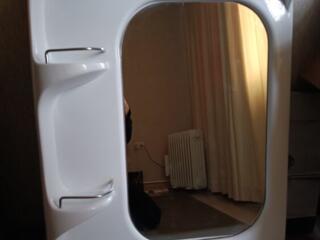 Продам зеркало для ванной