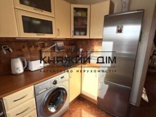 Оренда 1 кімнатна квартра в Деснянському районі, вул. Кубанської ...