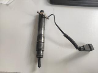 Продаётся управляющая форсунка она vw 1.9