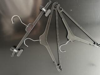 Плечики (вешалки) для одежды