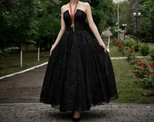 Продам вечернее/выпускное платье