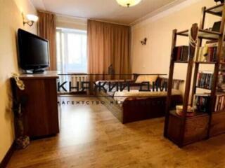 ПРОДАЖ 1к квартири з авторським ремонтом по вул. Генерала ...