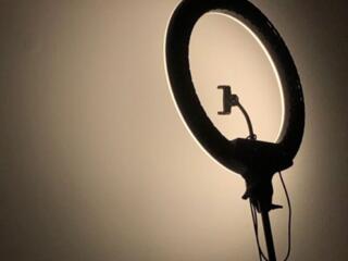 Кольцевая лампа