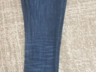 Продам джинсы Guess - 26 размер