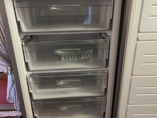 Морозильник на 6 секций. Atlant. В отличном состоянии