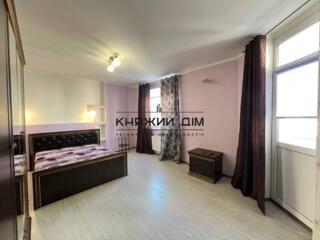 Пропонуеться в оренду простора 4 кімнатна квартира в Голосіївському ..