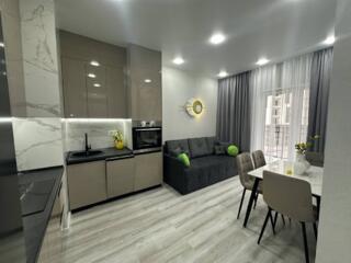 В продаже красивая квартира в Жемчужине на Краснова. Площадь - 42 ...