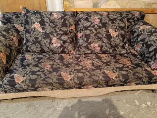 Продаю диван "Комфорт".