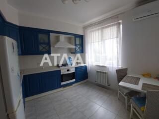 1 комнатная квартира с ремонтом в ЖК "Острова"