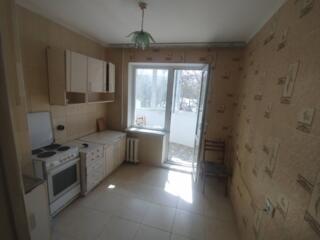 В районе Вечернего рынка г. Черноморск продается однокомнатная ...