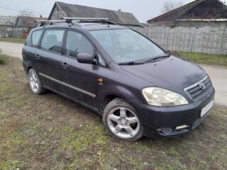 По запчастям Тойота Авенсис Версо 2003 г 2.0Д D4D 85kw corolla verso