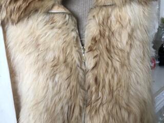 Меховой жилет (лиса)