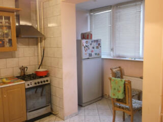 Квартира за адресою вул. Гмирі, 13, загальною площею 84 кв.м., ...