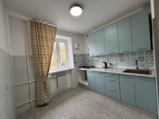 2-КОМ с ремонтом на Правде, 200$ + услуги на долгий срок