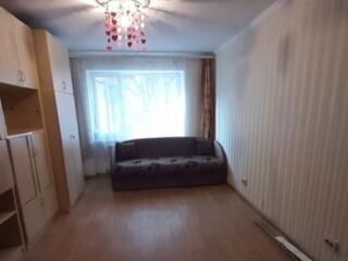 Комната 17,5 м2. в приличной малонаселенной коммуне. Ремонт.