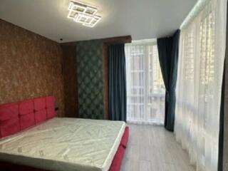 Предлагается к продаже трехкомнатная квартира общей площадью 65 кв.м. 