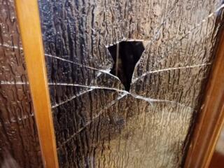 Замена стекла в окнах, межкомнатных дверях Кишинёв. Выезжаю. Доставка.