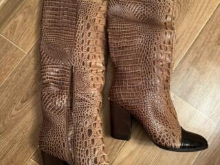 Продается обувь