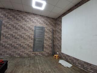 ПОКЛЕЙКА ОБОЕВ.