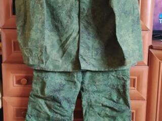 Продаю костюм- камуфляж полевой. Размер 52