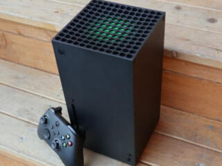Игровая приставка Microsoft Xbox Series X