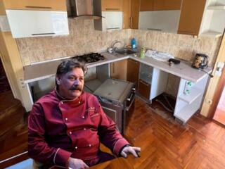 Продам кухню c фурнитурой blum