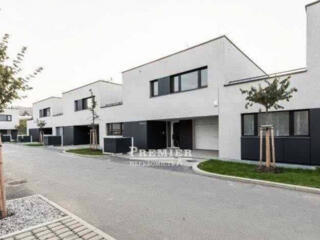 Продается земельный участок в Аркадии под постройку жилого дома. На ..