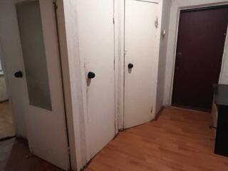 продаж 3-к квартира Київ, Дніпровський, 46000 $