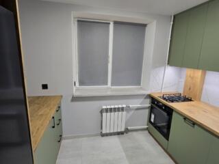 Центр! Набережная! Стильная, светлая, просторная, с шикарным видом!