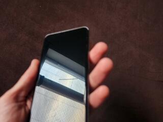 Samsung Galaxy S20 8/128 sim+e-sim. В идеальном состоянии.