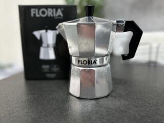 Гейзерная кофеварка Floria