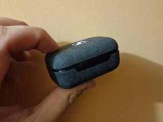 Sennheiser Momentum True Wireless 3 зарядный кейс