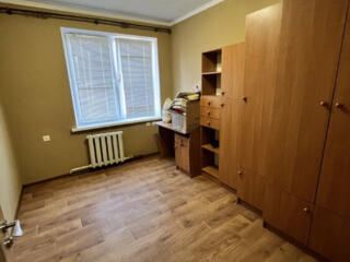 Сдается 3-х комнатная на долгий срок!