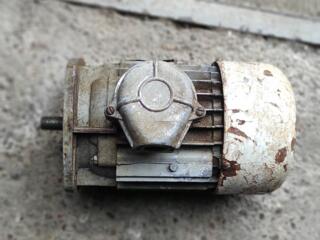 Электродвигатель двухскоростной 3х фазный