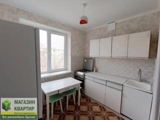 Сдается в аренду 2 ком. Центр. ТЦ «Счастливый мир».